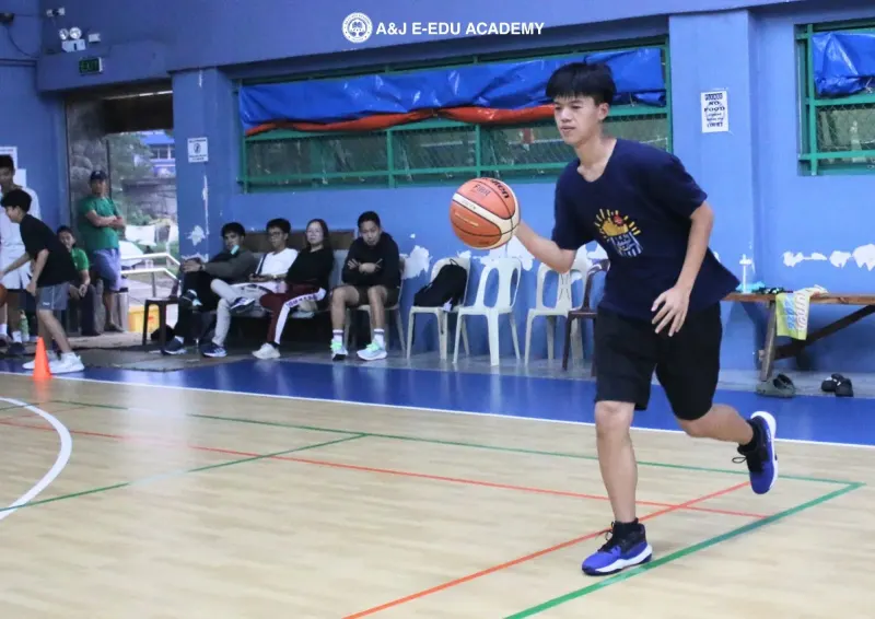 ECA للصغار في A&J e-Edu Academy، باقيو