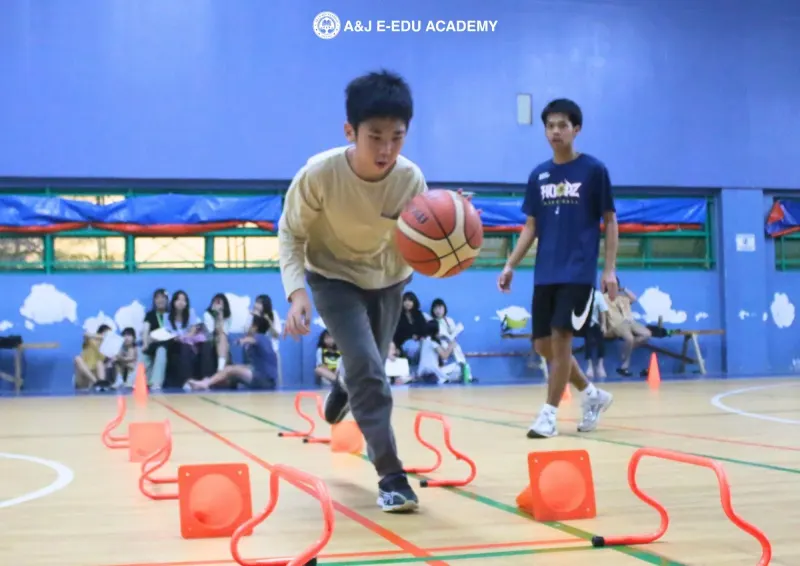 ECA للصغار في A&J e-Edu Academy، باقيو