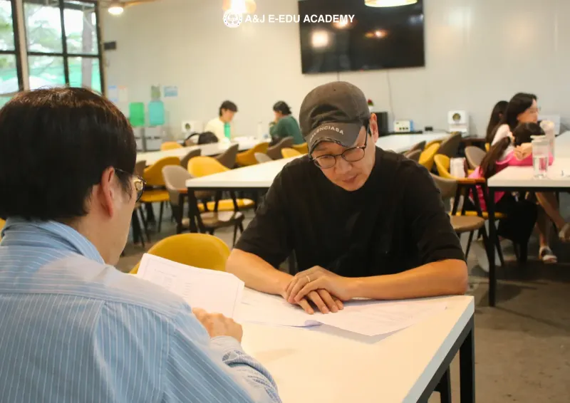 الطلاب الجدد في A&J e-Edu Academy، باقيو