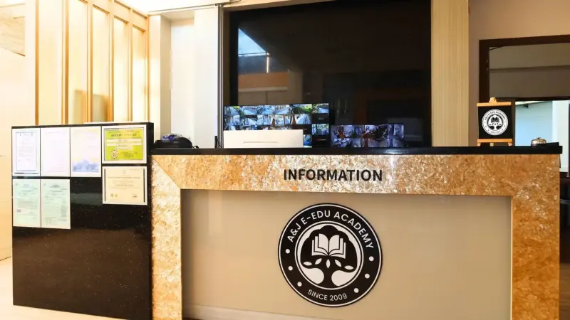 Admin Building, photo 16 of 20