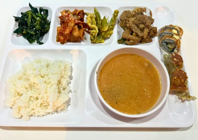 Dinner at A&J e-Edu Academy, Baguio