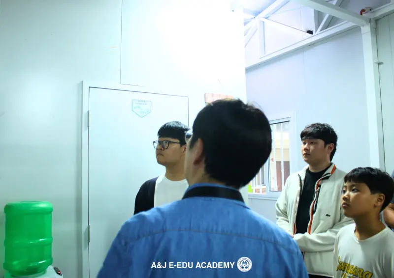 A&J e-Edu Academy（バギオ）の新入生