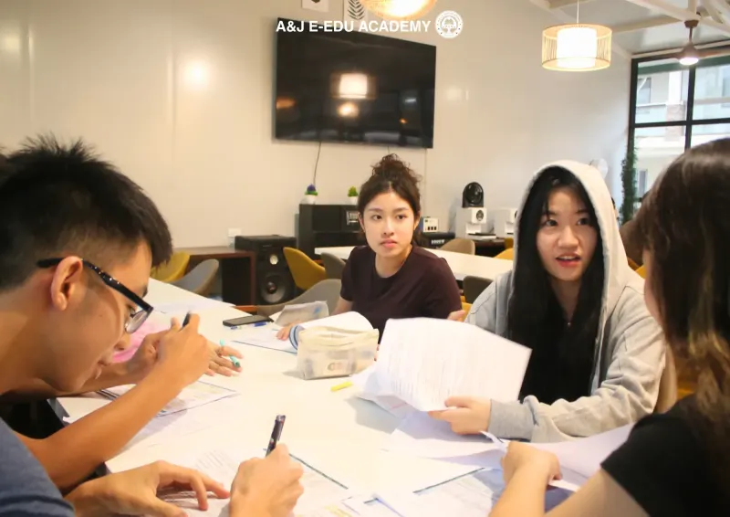 A&J e-Edu Academy（バギオ）の新入生