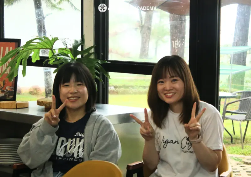 A&J e-Edu Academy(바기오)의 졸업식
