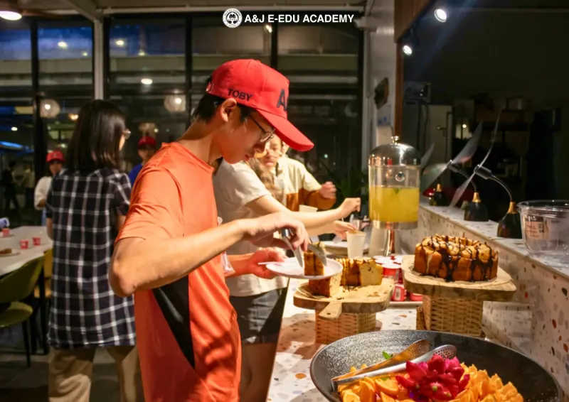 A&J e-Edu Academy(바기오)의 환영 파티