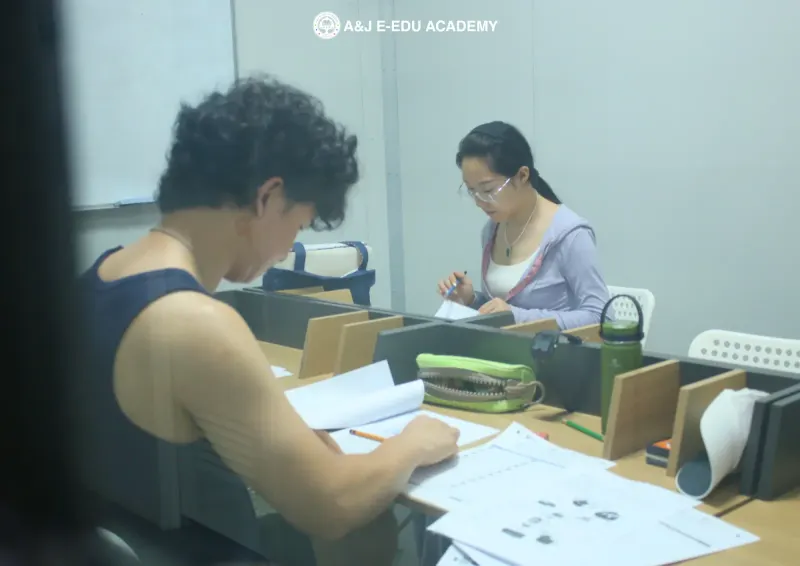 A&J e-Edu Academy（碧瑶）的月考