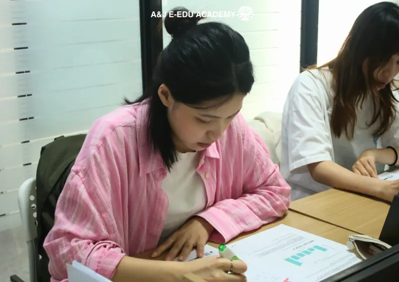 A&J e-Edu Academy（碧瑶）的新生