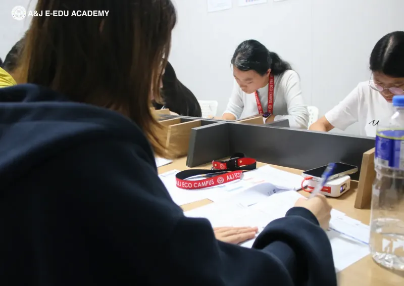 A&J e-Edu Academy（碧瑶）的学生考试