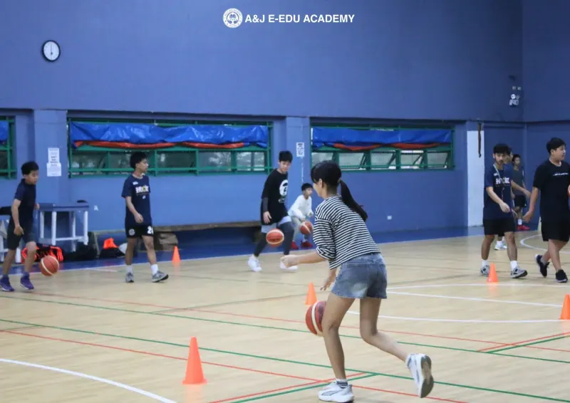 A&J e-Edu Academy（碧瑤）的青少年 ECA