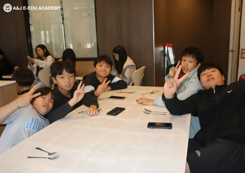 A&J e-Edu Academy（碧瑤）的青少年週末活動