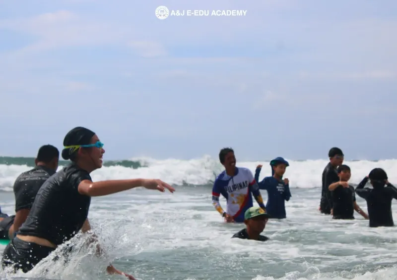 A&J e-Edu Academy（碧瑤）的青少年週末活動